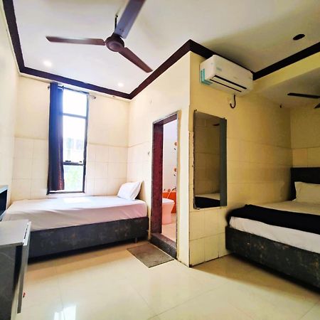 The Livin Residency Hotell Visakhapatnam Exteriör bild