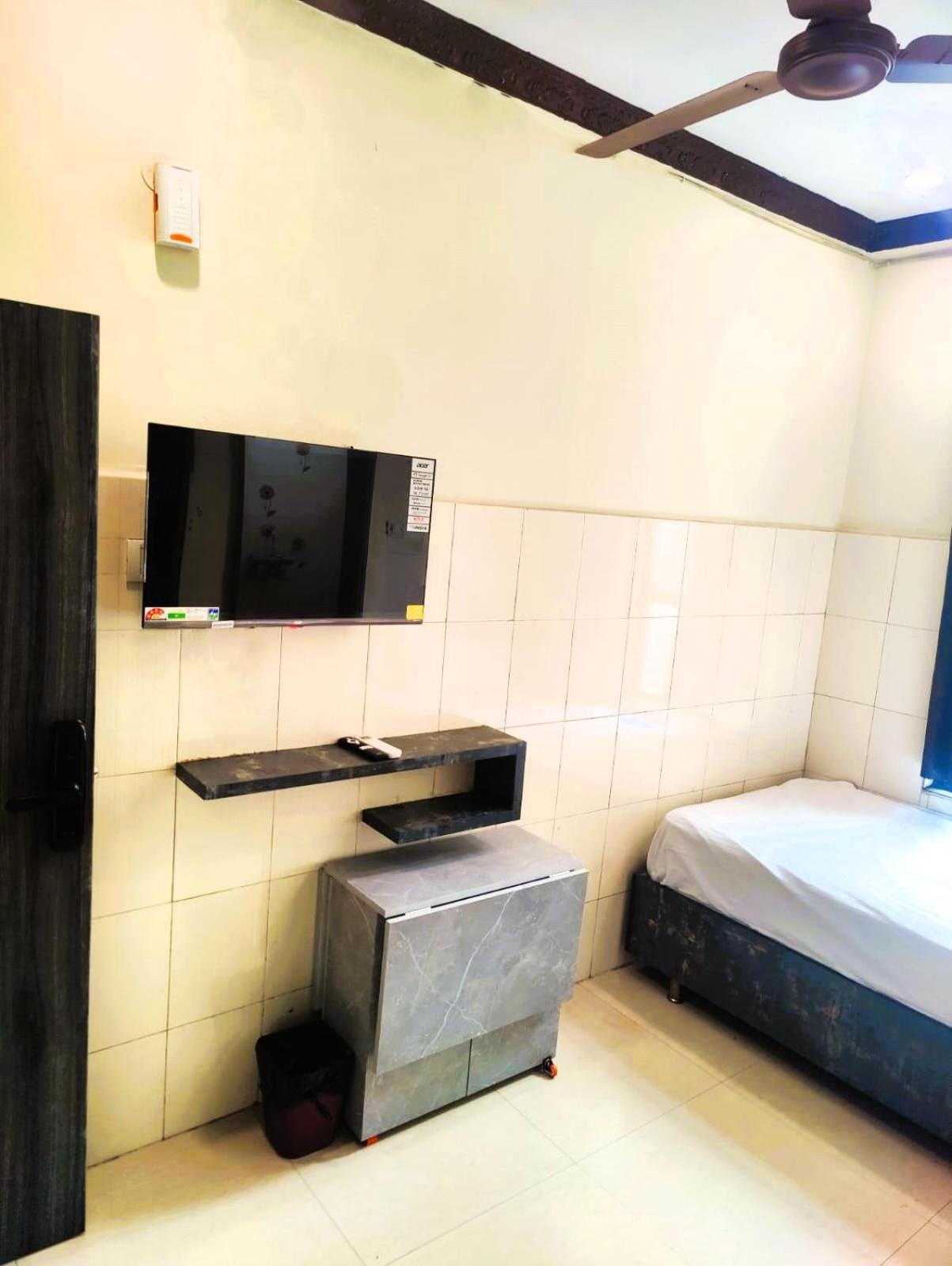 The Livin Residency Hotell Visakhapatnam Exteriör bild